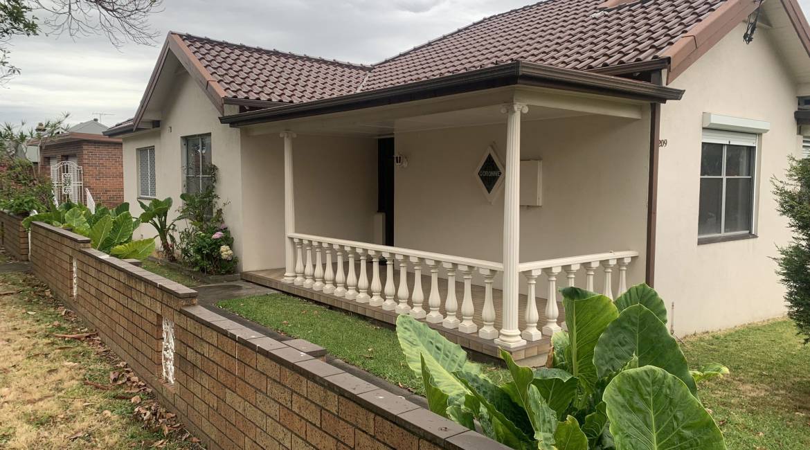 209 Denison Street, BROADMEADOW, NSW 2292 Australia