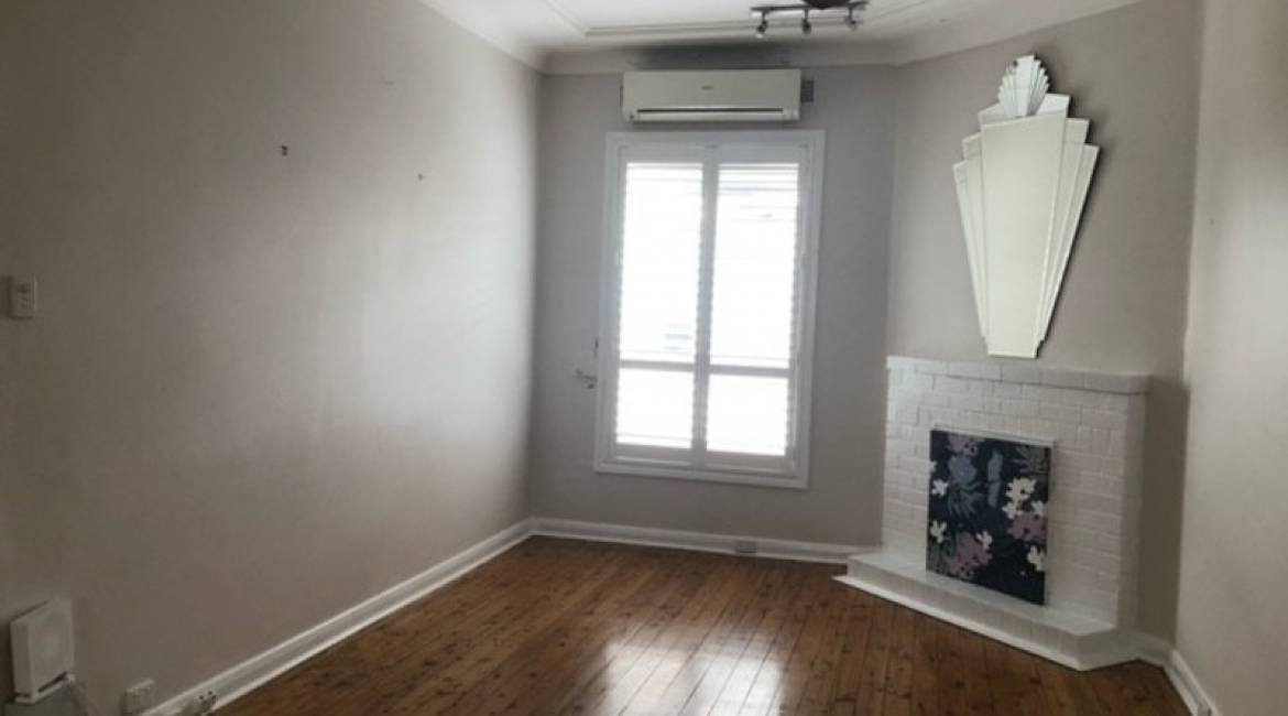 4 Gregson Avenue, MAYFIELD WEST, NSW 2304 Australia