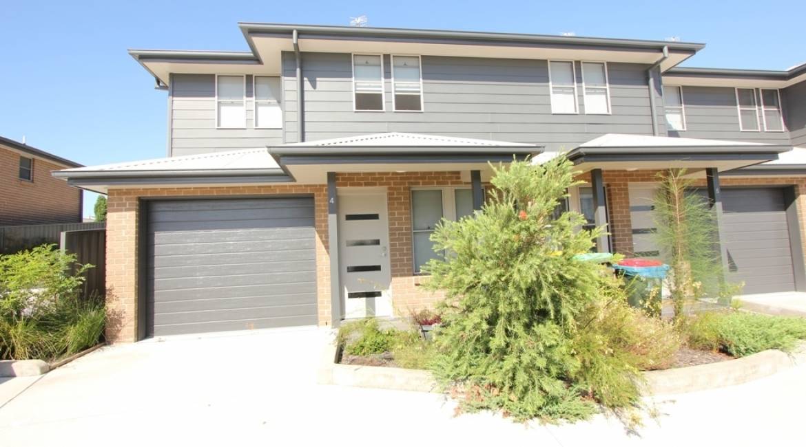 4/8 Angophora Drive, WARABROOK, NSW 2304 Australia