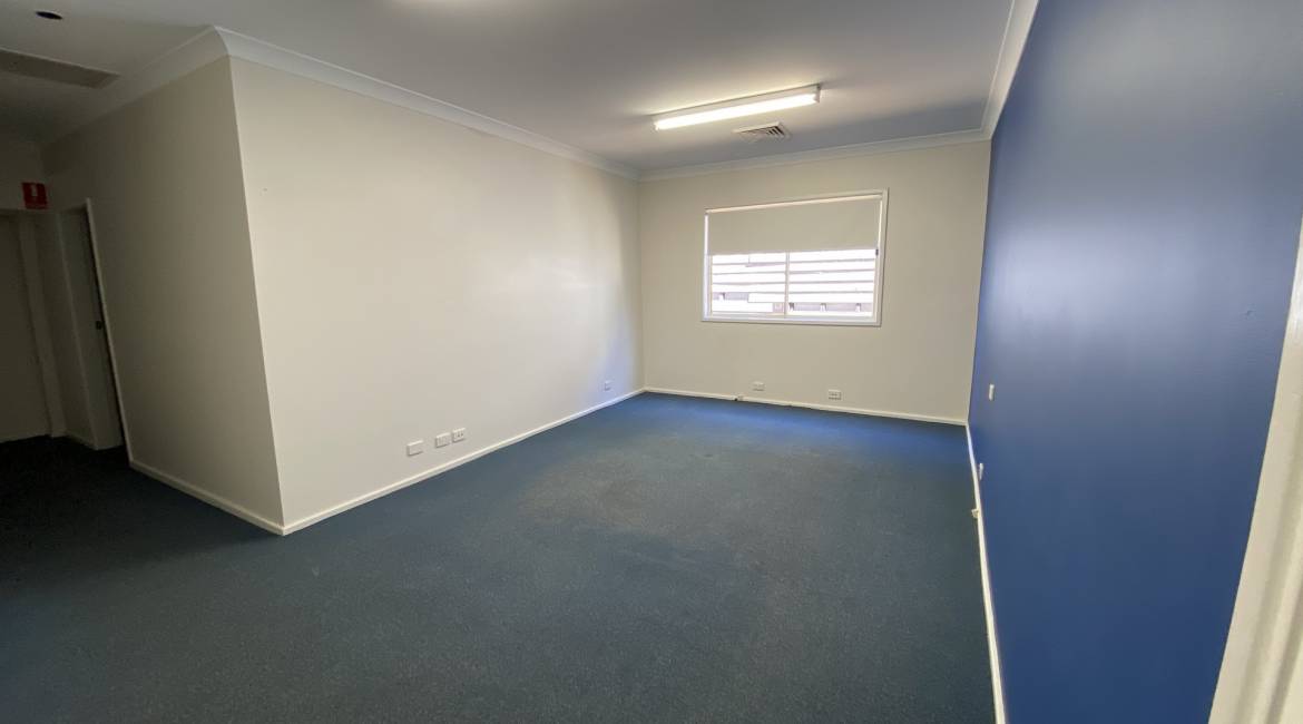 16 Brunker Road, BROADMEADOW, NSW 2292 Australia
