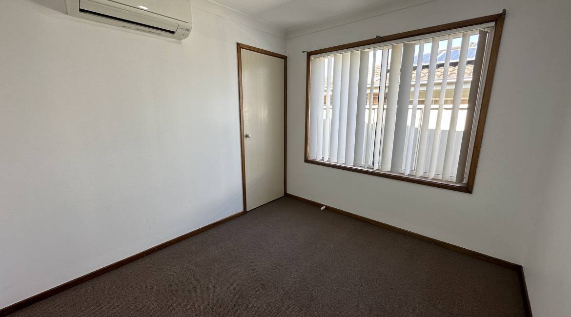 11 Bakeri Circuit, WARABROOK, NSW 2304 Australia