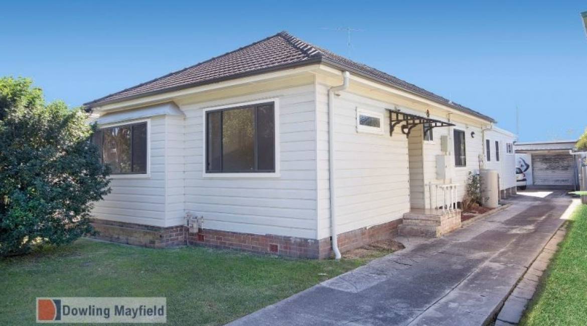 2/84 Upfold Street, MAYFIELD, NSW 2304 Australia