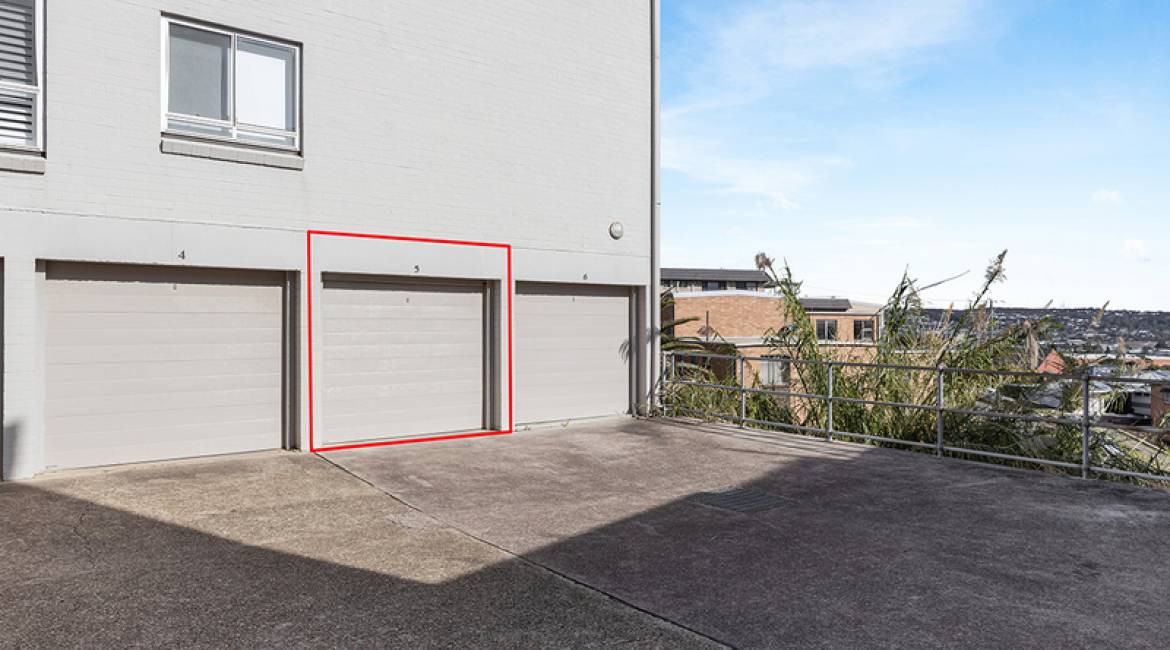 5/26 Lemnos Parade, NEWCASTLE, NSW 2300 Australia