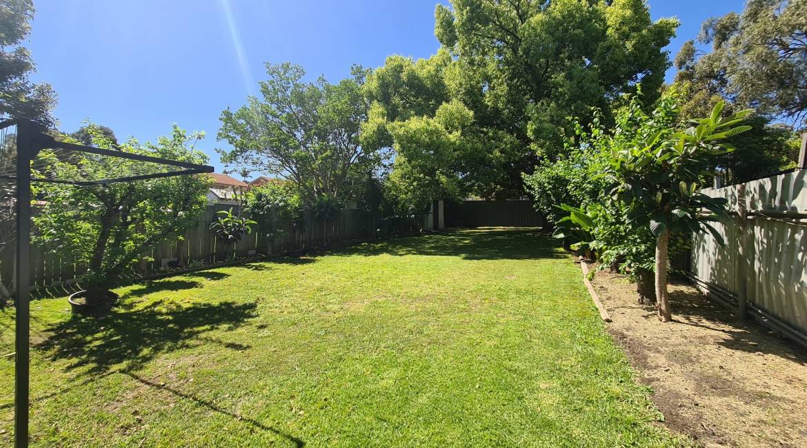 323 Maitland Road, MAYFIELD WEST, NSW 2304 Australia