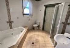 17 Melbourne Road, BROADMEADOW, NSW 2292 Australia