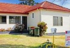 Room 4/33 Queen Street, Waratah West, NSW 2298 Australia