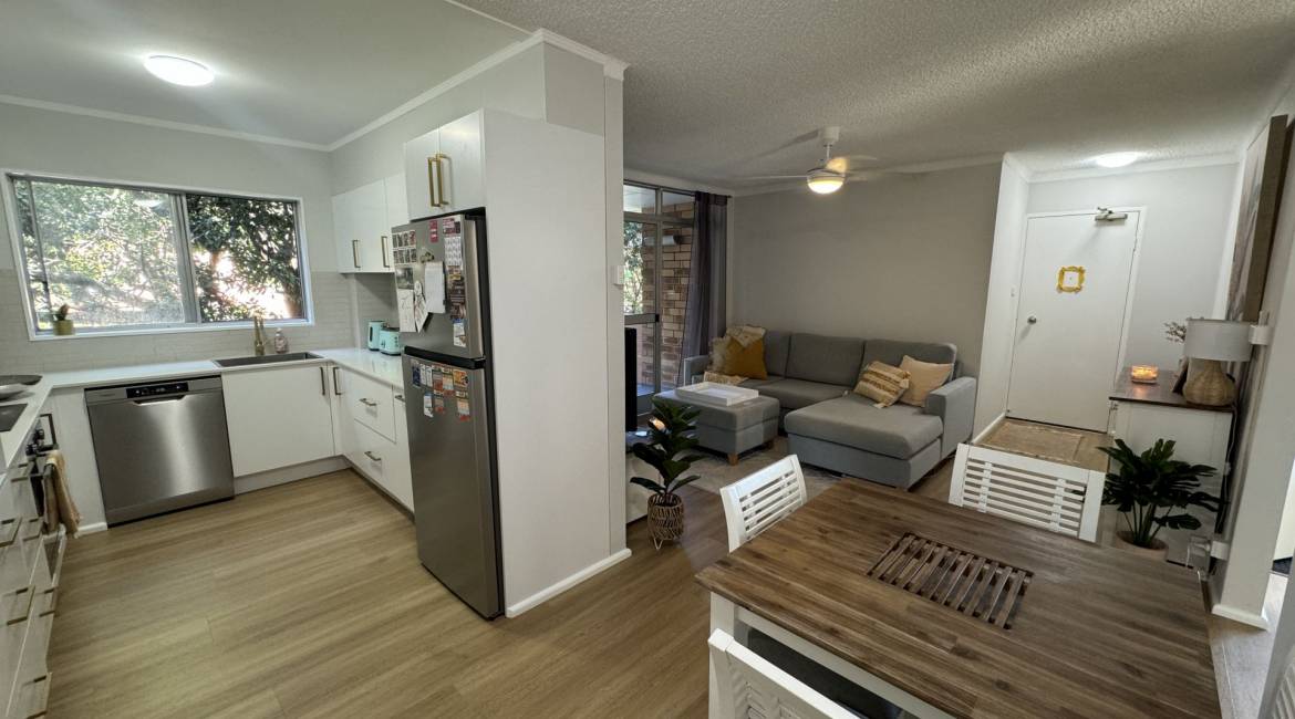 1/5 Merewether Street, Merewether, NSW 2291 Australia