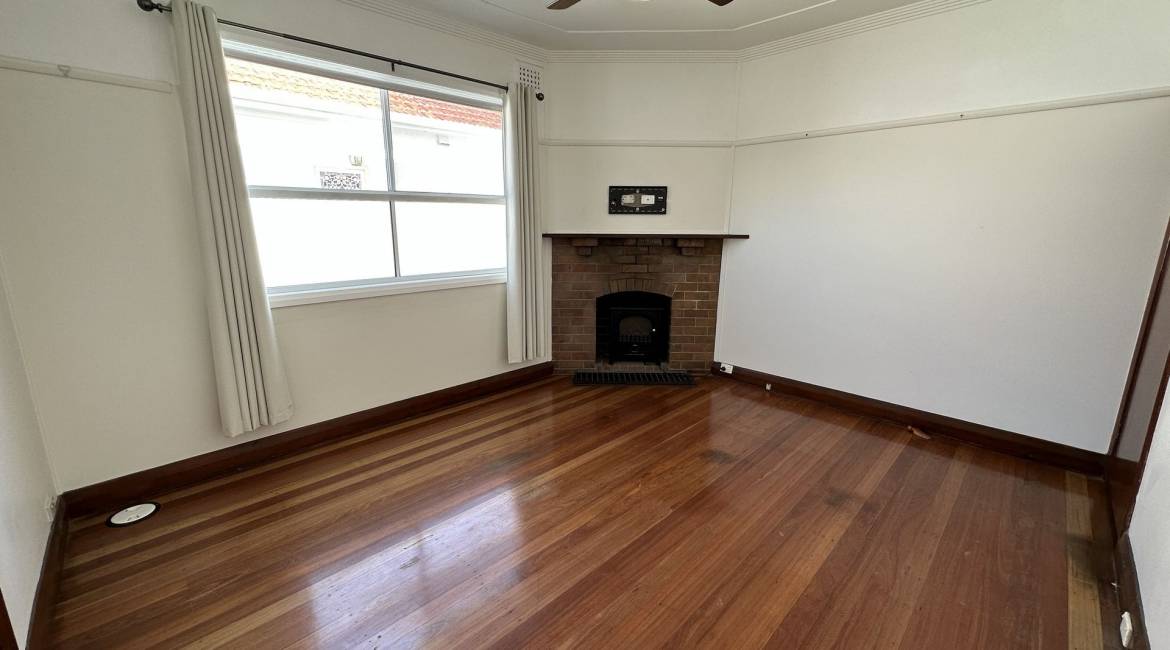 16 Collins Street, Georgetown, NSW 2298 Australia