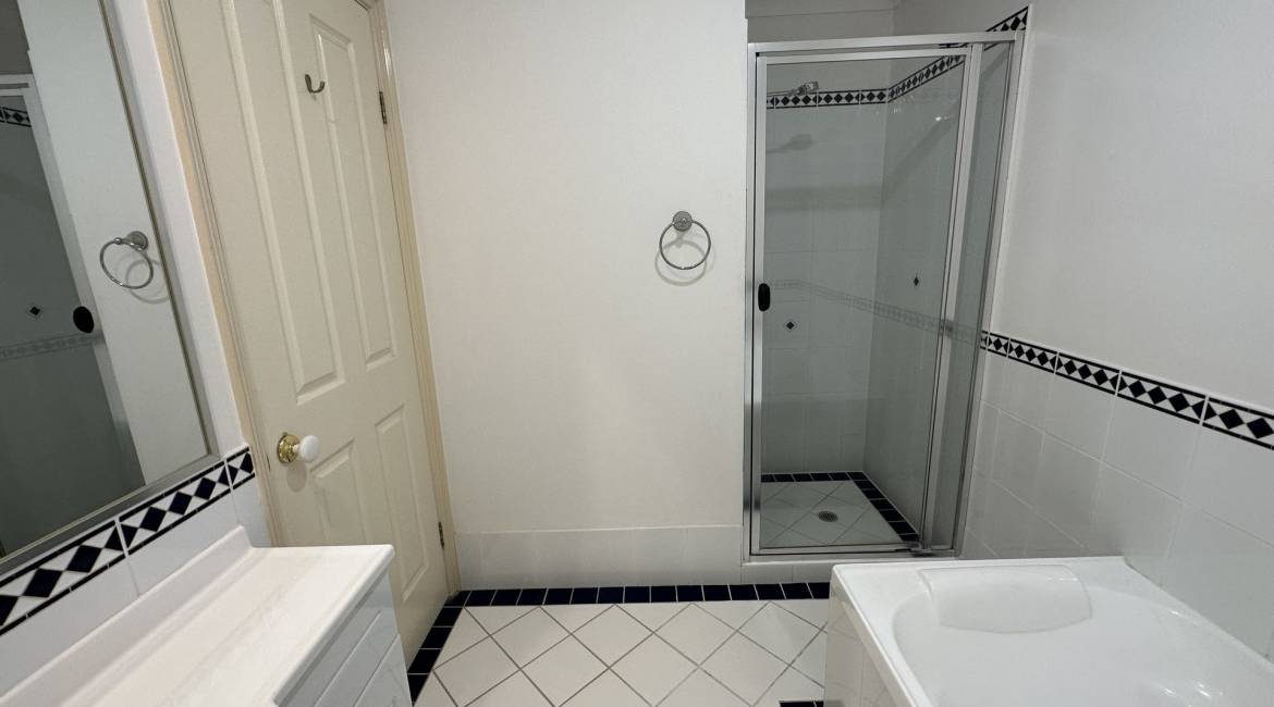 4/136 Broadmeadow Road, Broadmeadow, NSW 2292 Australia