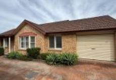 2/17 Bakeri Circuit, Warabrook, NSW 2304 Australia