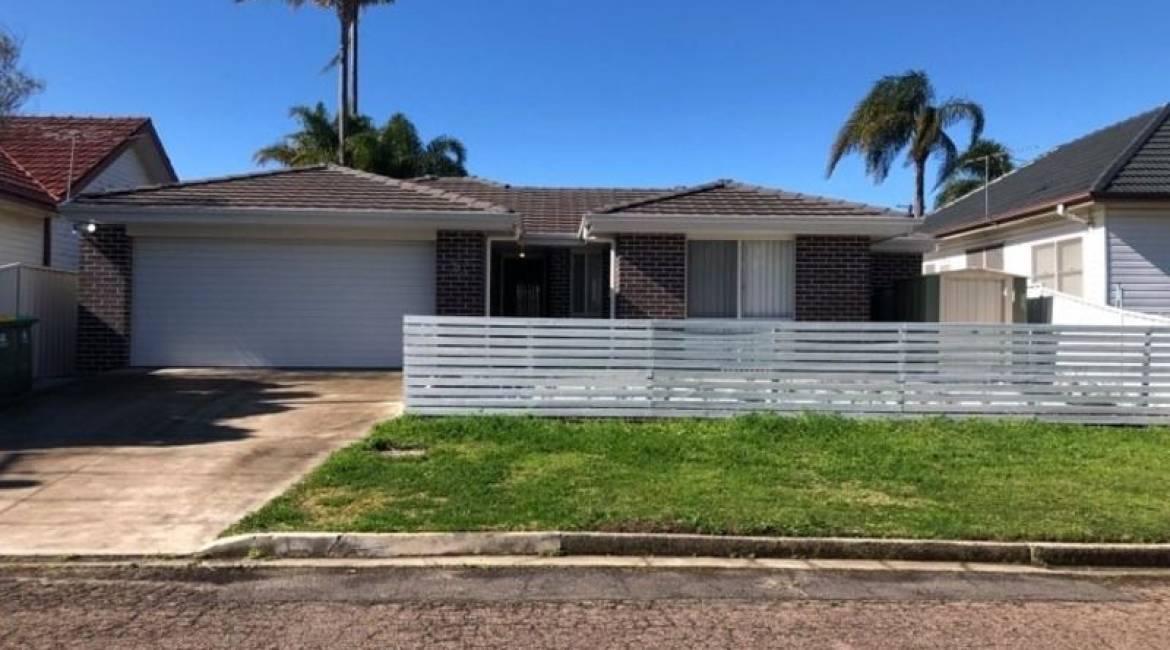 1B Waller Street, Shortland, NSW 2307 Australia