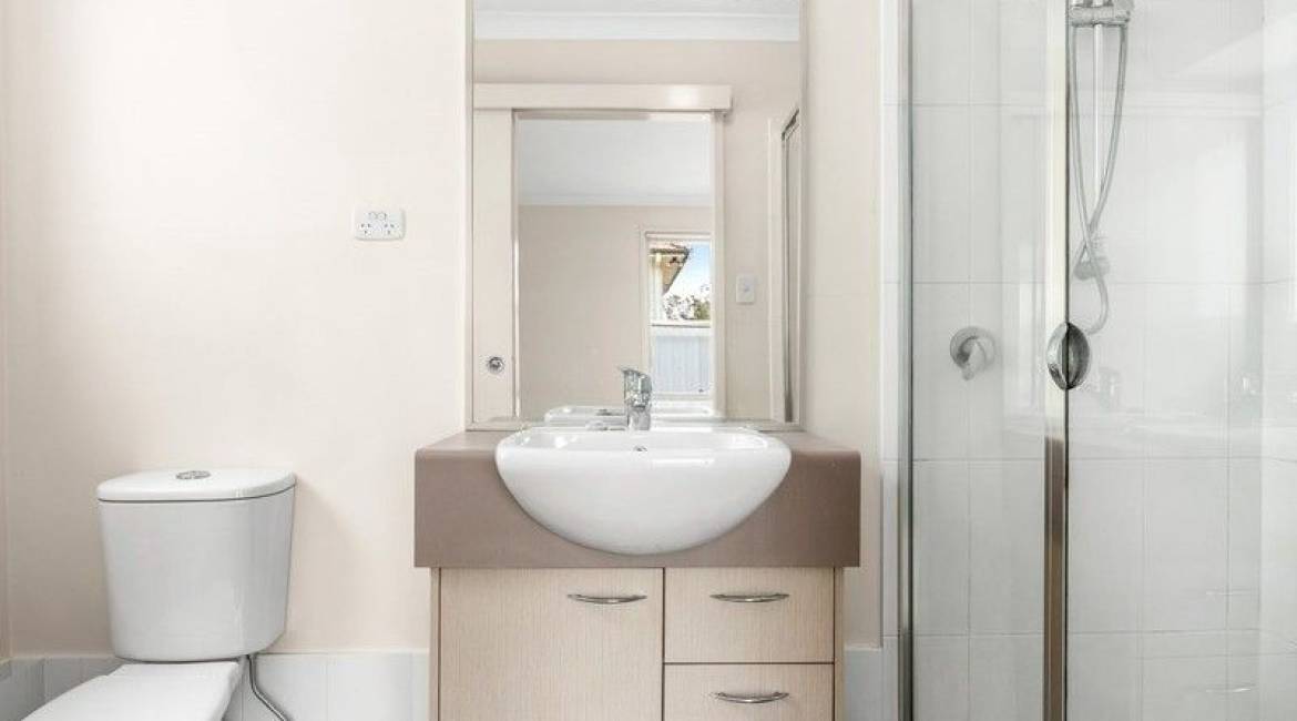 1B Waller Street, Shortland, NSW 2307 Australia