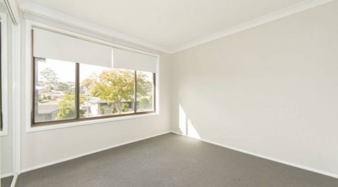 4 Taranaki Place, Macquarie Hills, NSW 2285 Australia