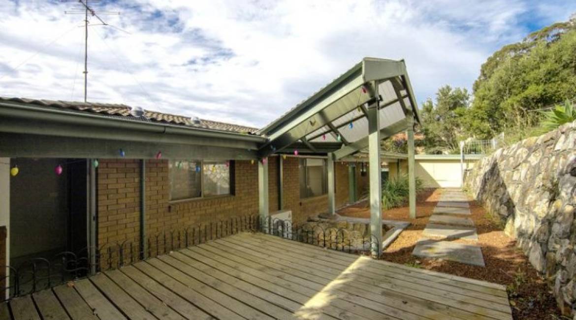 4 Taranaki Place, Macquarie Hills, NSW 2285 Australia