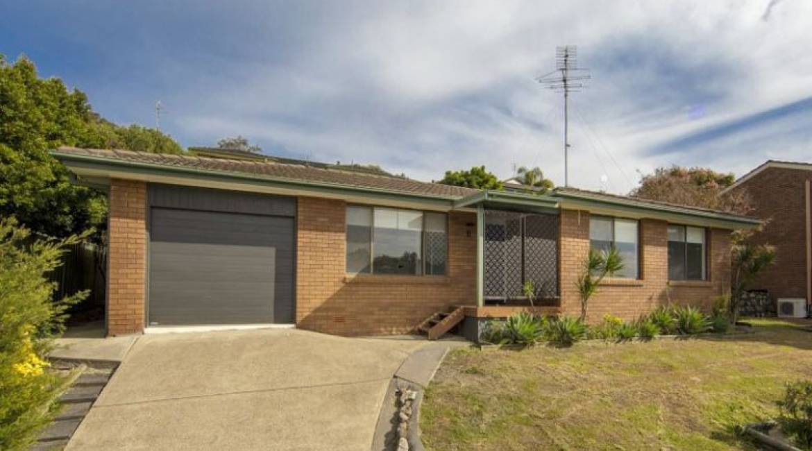 4 Taranaki Place, Macquarie Hills, NSW 2285 Australia