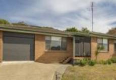 4 Taranaki Place, Macquarie Hills, NSW 2285 Australia