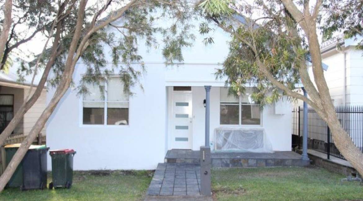 86 Henry Street, Tighes Hill, NSW 2297 Australia