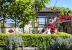 17 Carandotta Street, Mayfield West, NSW 2304 Australia