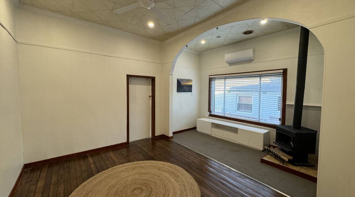 37 Groongal Street, Mayfield West, NSW 2304 Australia