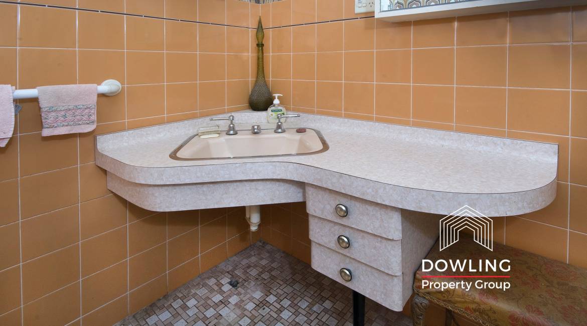 49 Hebburn Street, Hamilton East, NSW 2303 AUSTRALIA