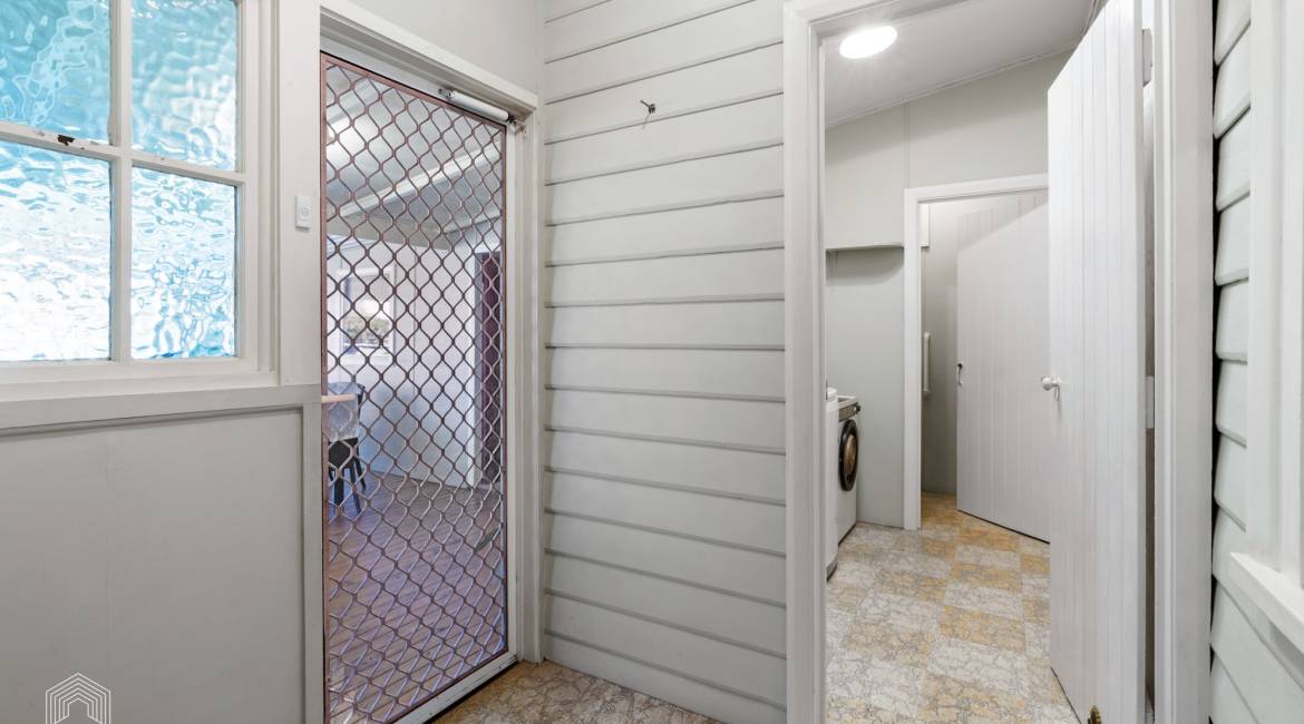 16 Kahibah Road, Waratah, NSW 2298 AU