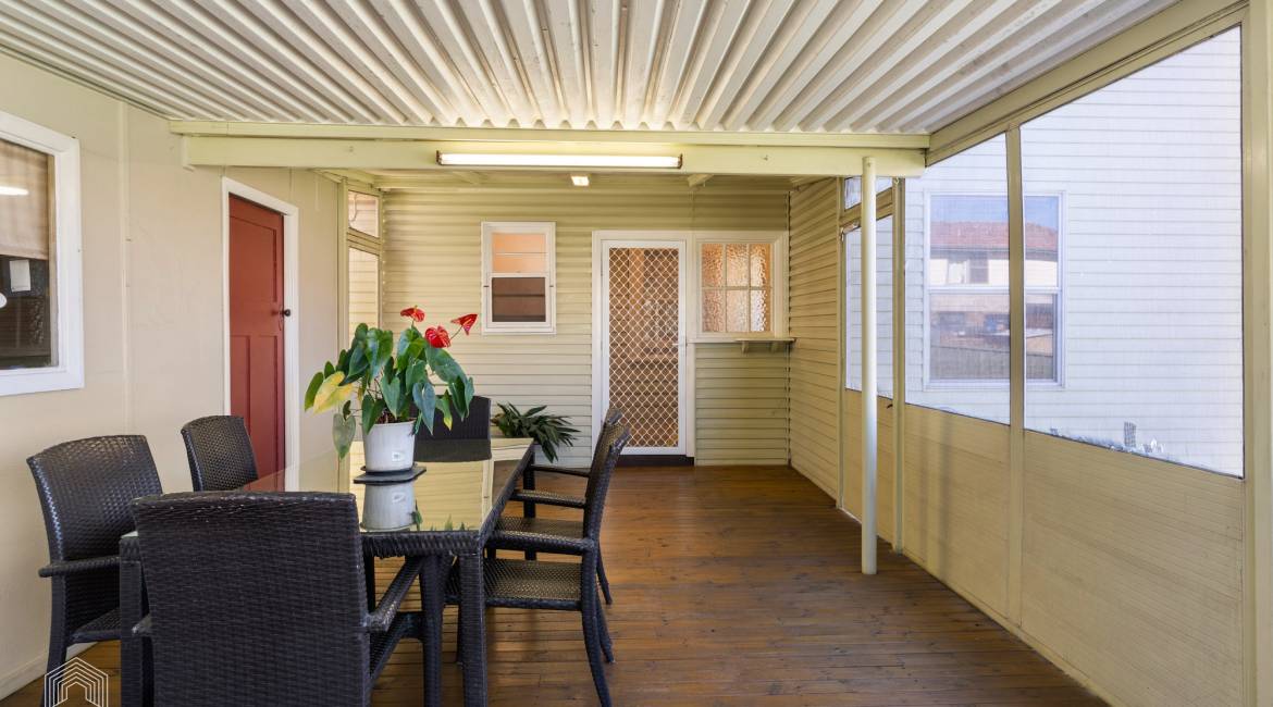 16 Kahibah Road, Waratah, NSW 2298 AU