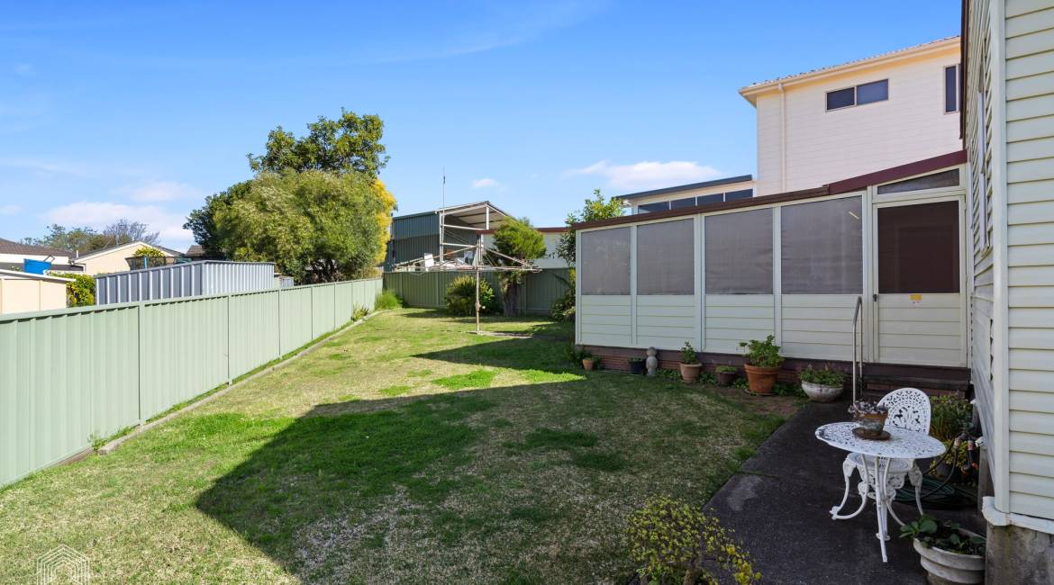 16 Kahibah Road, Waratah, NSW 2298 AU