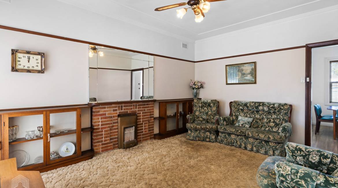 16 Kahibah Road, Waratah, NSW 2298 AU