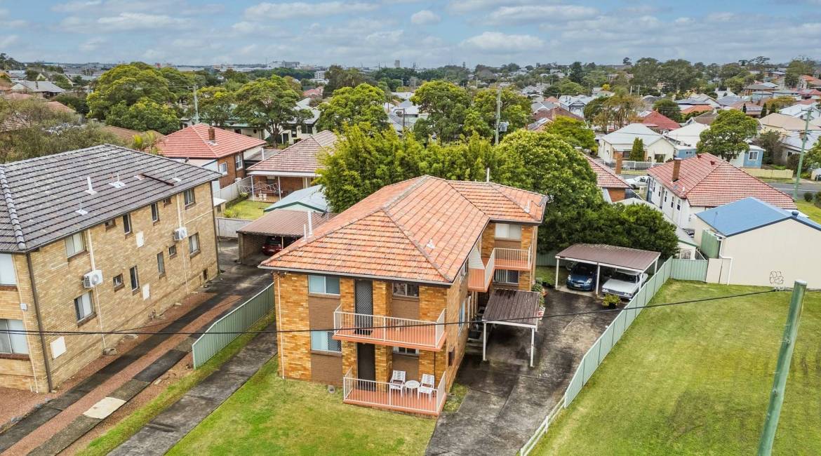 2/13 Liguori Court, Mayfield, NSW 2304 AUSTRALIA