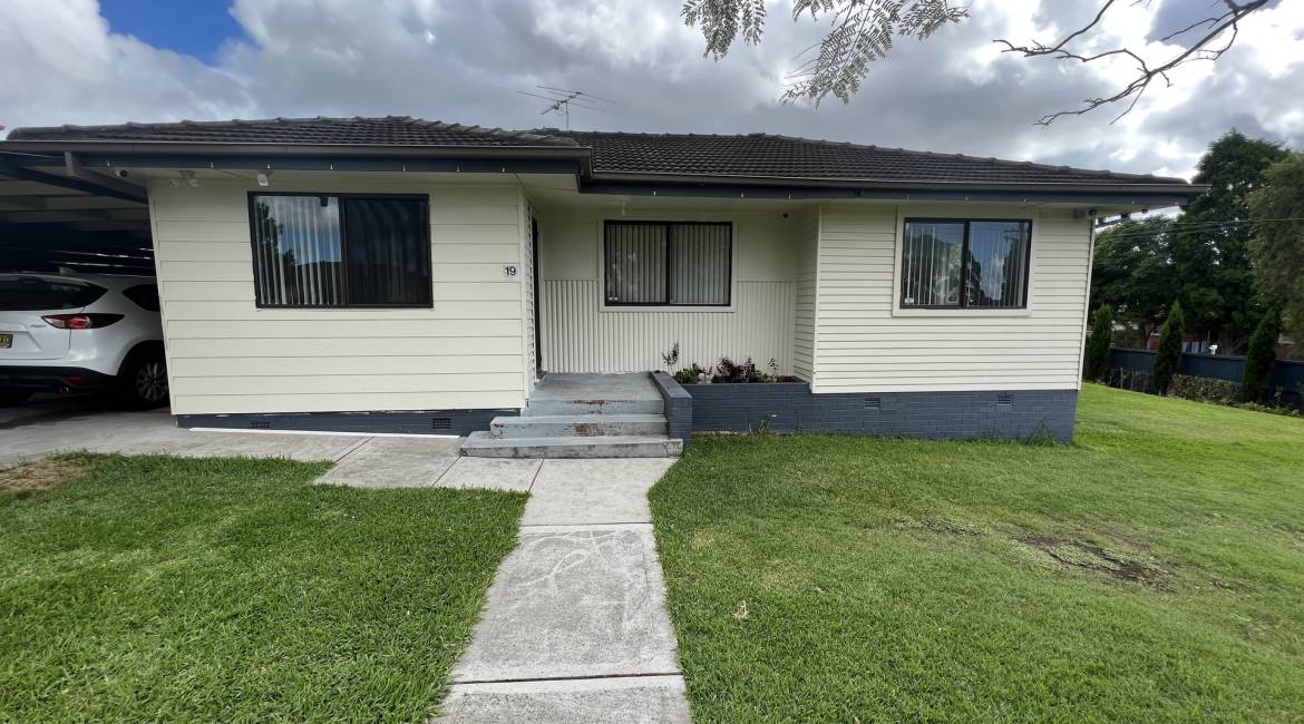 19 Willow Road, GATESHEAD, NSW 2290