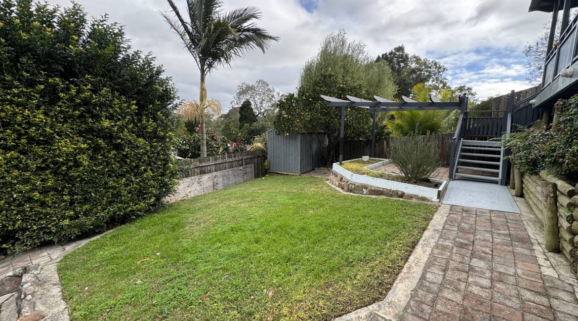 20 Holly Cct, New Lambton Heights, NSW 2305 Australia