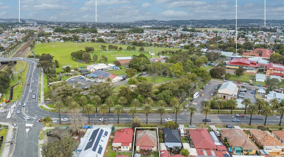 9 Station Street, Waratah, NSW 2298 AUSTRALIA