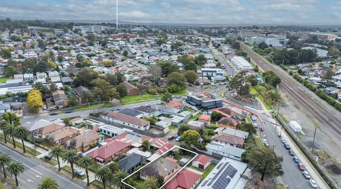 9 Station Street, Waratah, NSW 2298 AUSTRALIA