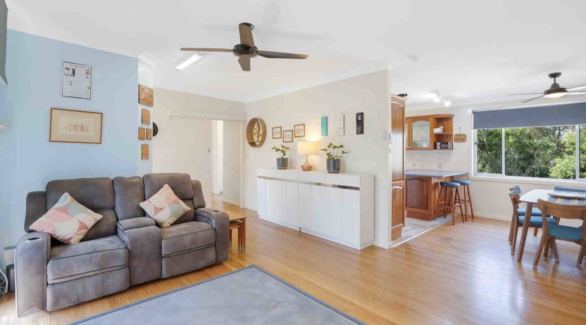 1 Clarence Street, Tenambit, NSW 2323 AUSTRALIA