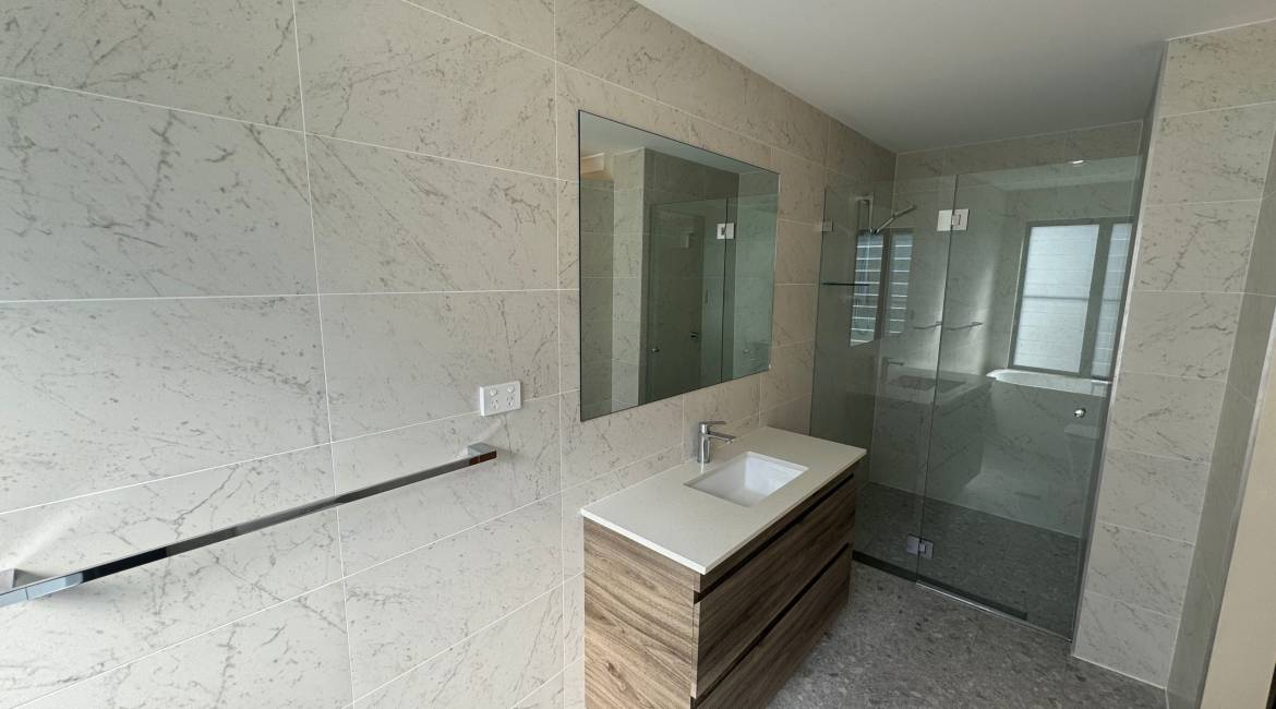 346 The Esplanade, Speers Point, NSW 2284 Australia