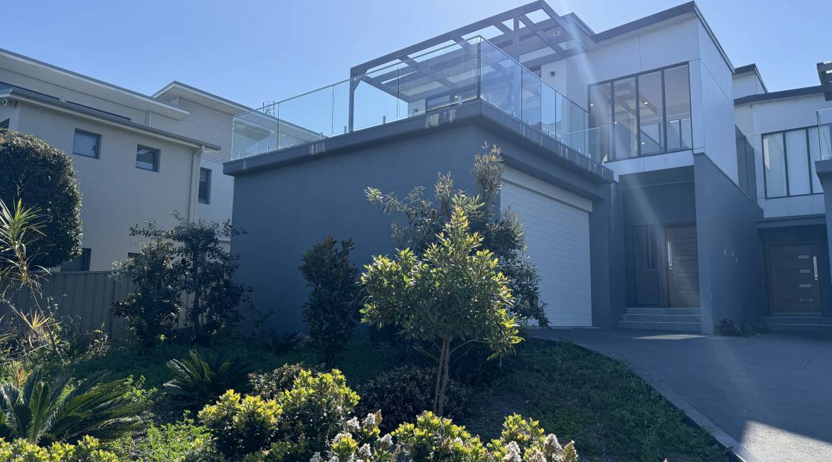 346 The Esplanade, Speers Point, NSW 2284 Australia