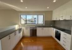 346 The Esplanade, Speers Point, NSW 2284 Australia