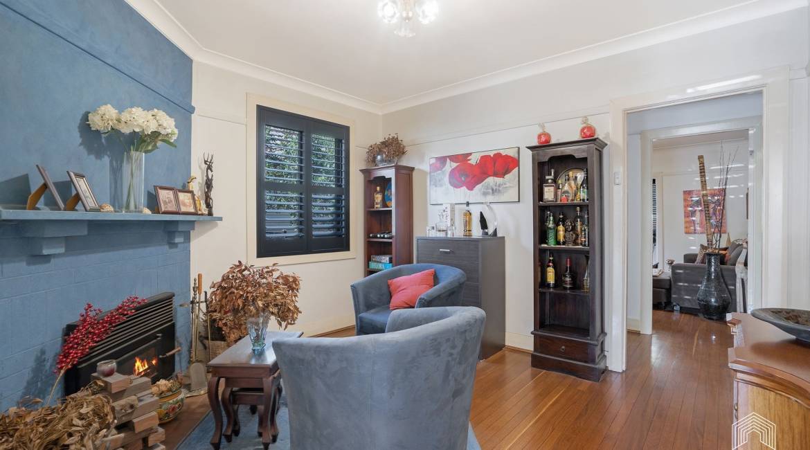 11 Station Street, Waratah, NSW 2298 AUSTRALIA