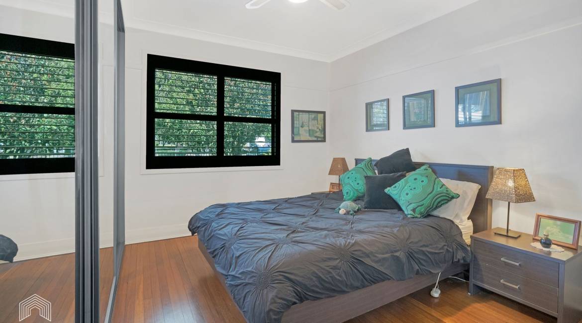 11 Station Street, Waratah, NSW 2298 AUSTRALIA