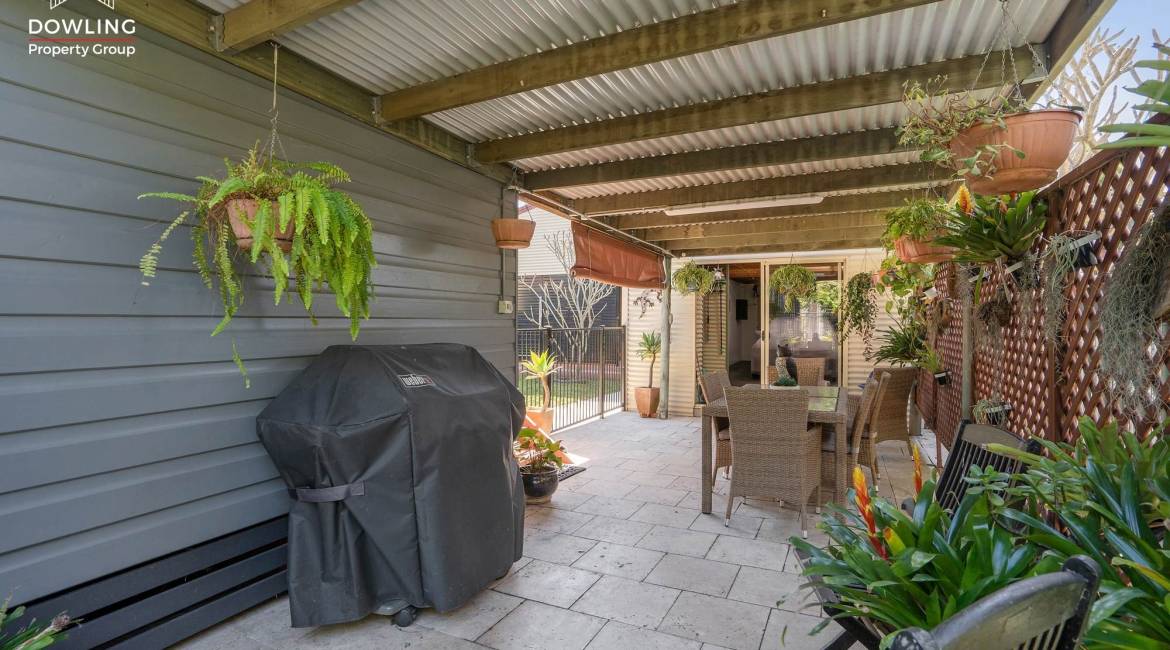 11 Station Street, Waratah, NSW 2298 AUSTRALIA