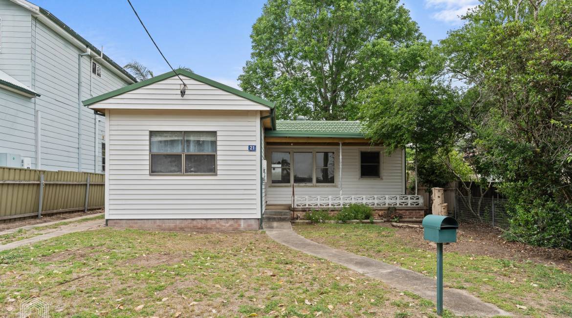 21 Collinson Street, Tenambit, NSW 2323 AUSTRALIA