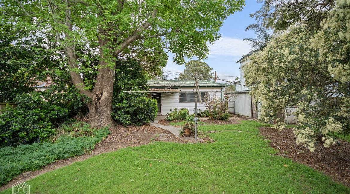 21 Collinson Street, Tenambit, NSW 2323 AUSTRALIA