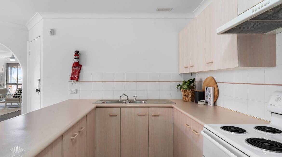 77A Decora Crescent, Warabrook, NSW 2304 AU