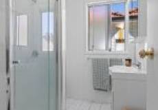 1/63 Albert St, Warners Bay, NSW 2282 Australia