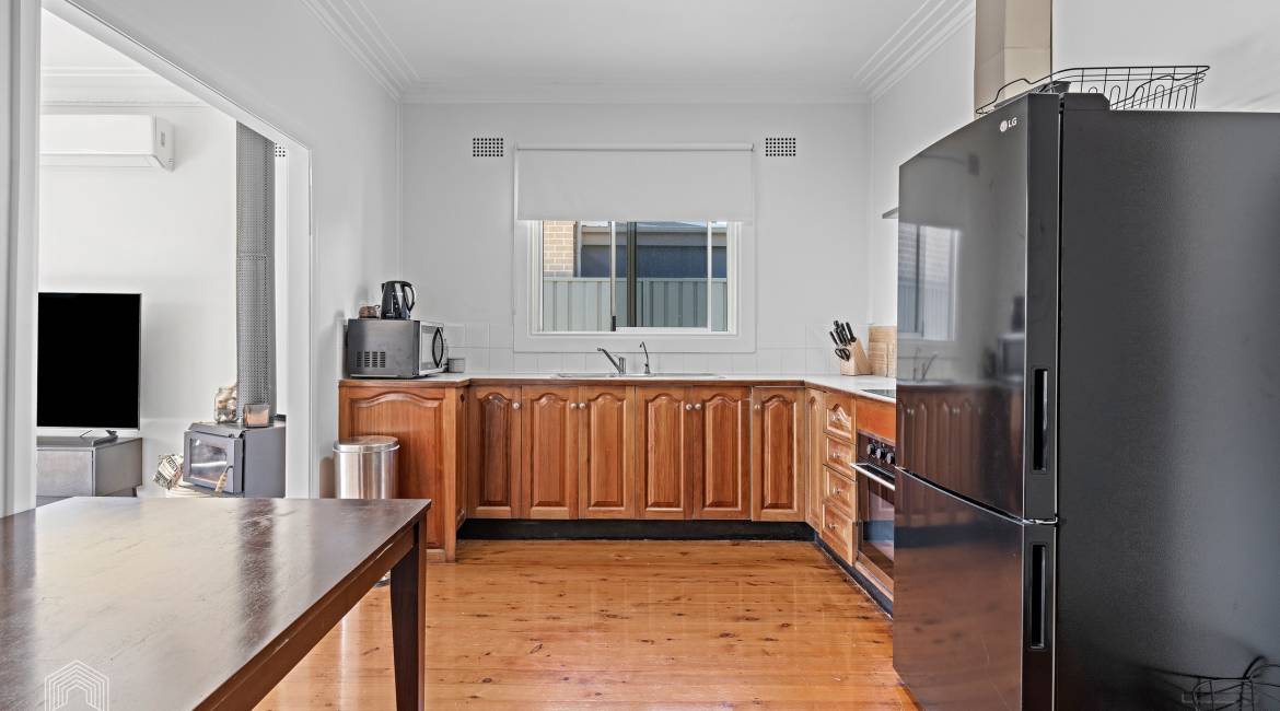 1/63 Albert St, Warners Bay, NSW 2282 Australia