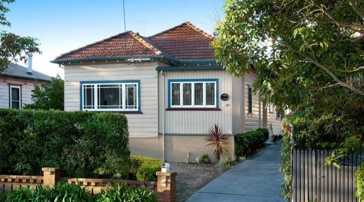 2/27 Buruda Street, Mayfield, NSW 2304