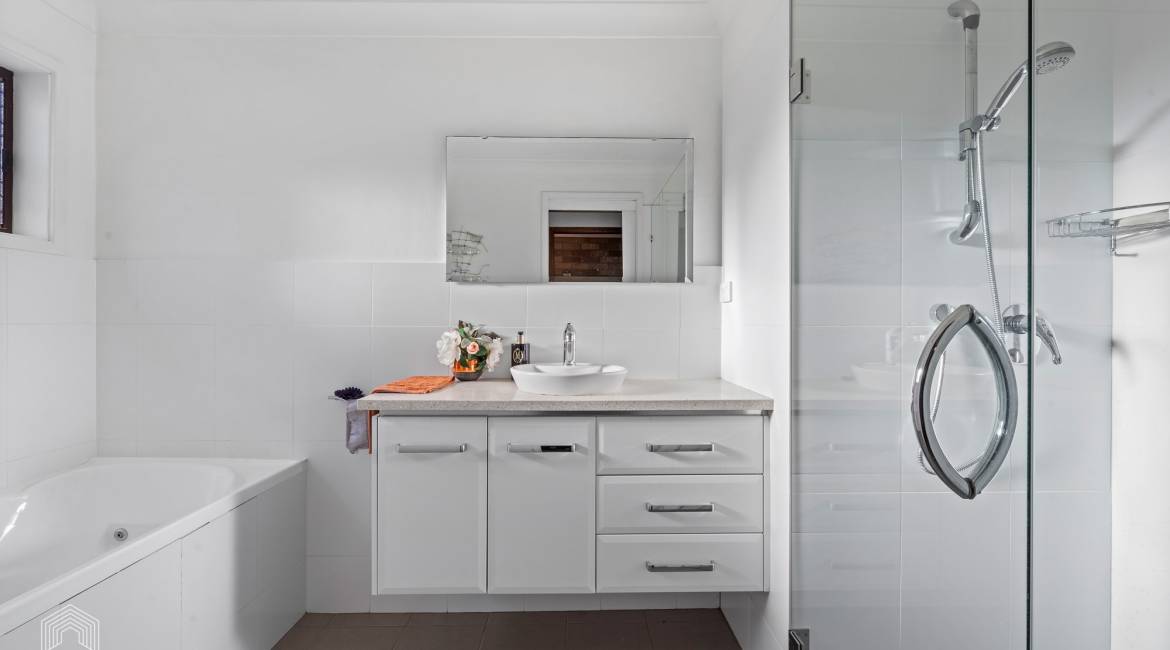 6 Lawson Street, Hamilton, NSW 2303 AUSTRALIA