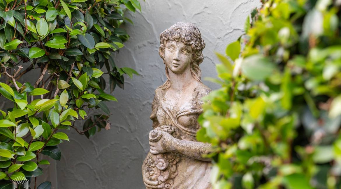 6 Lawson Street, Hamilton, NSW 2303 AUSTRALIA