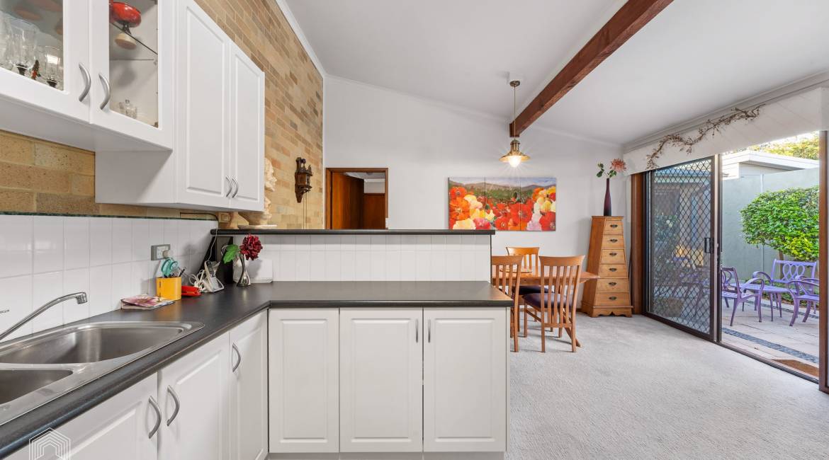 6 Lawson Street, Hamilton, NSW 2303 AUSTRALIA