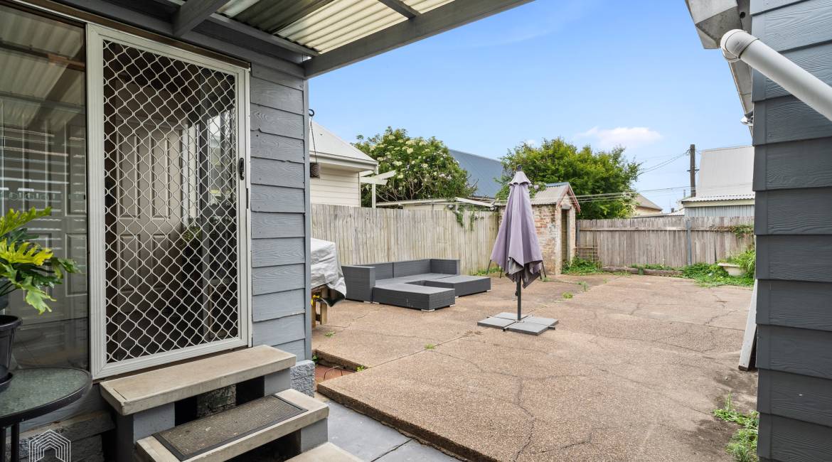 74 Mathieson Street, Carrington, NSW 2294 AUSTRALIA